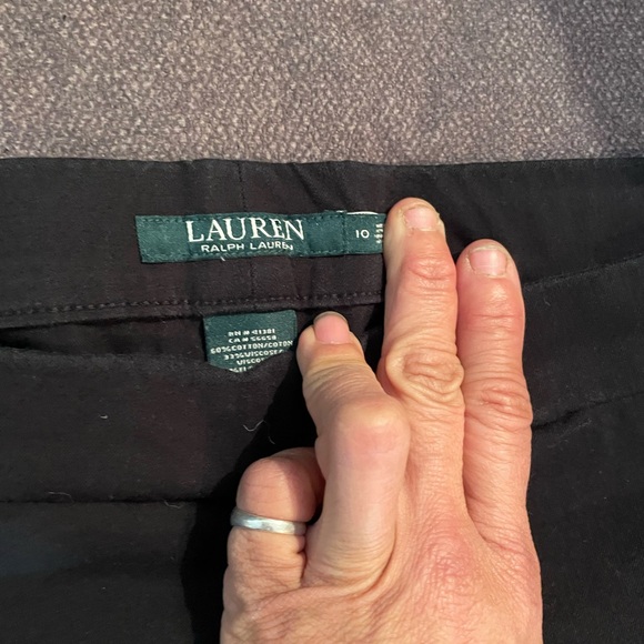 Capris - Picture 2 of 6